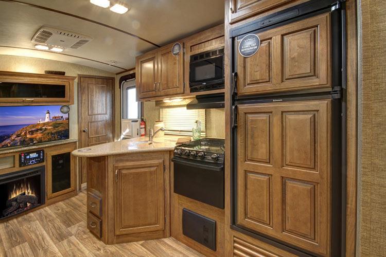 Отель Rundle Mountain Rv Park Канмор Экстерьер фото